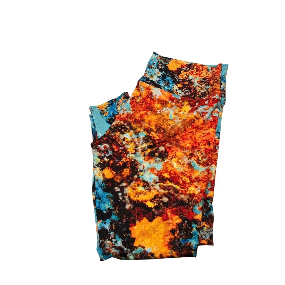 Abstract Apparel Made in USA. All over cosmic print. Size 1X leggings.‎ NWOT Fun